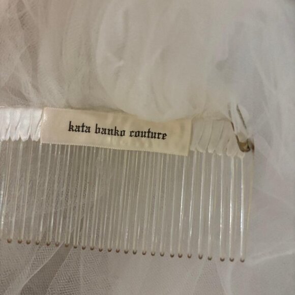 BRIDAL VEIL IVORY (KATA BANKO) - Picture 2 of 5